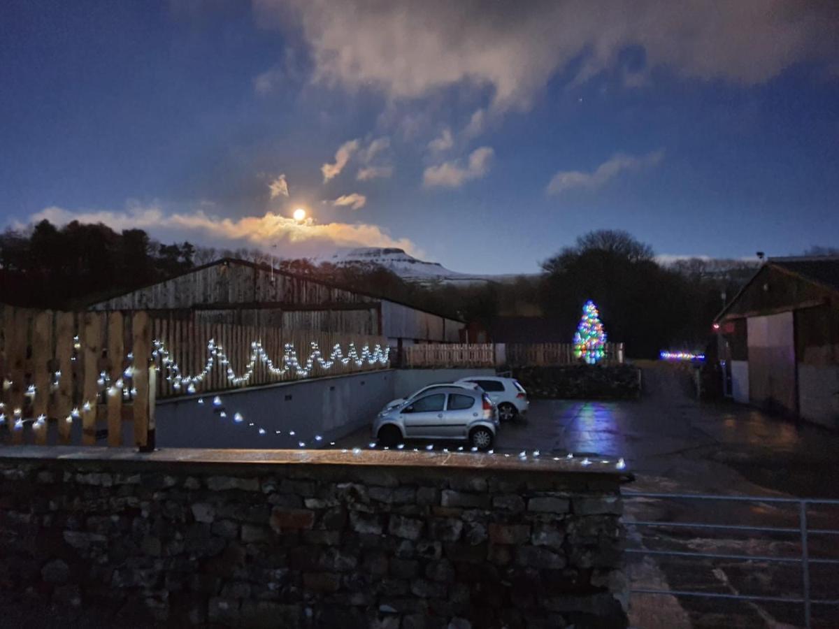Ribblesdale Pods Villa Хортън ин Рибълсдейл Екстериор снимка